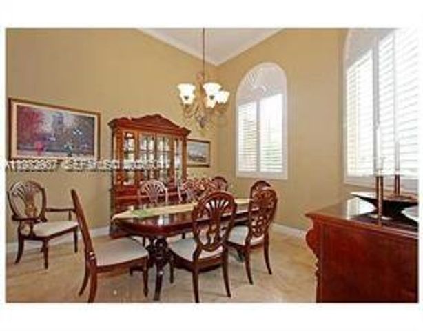 9503 SW 89th Pl 0, Miami, FL 33176