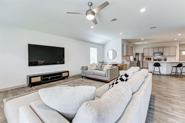 1731 William Scott Street, Baytown, TX 77523