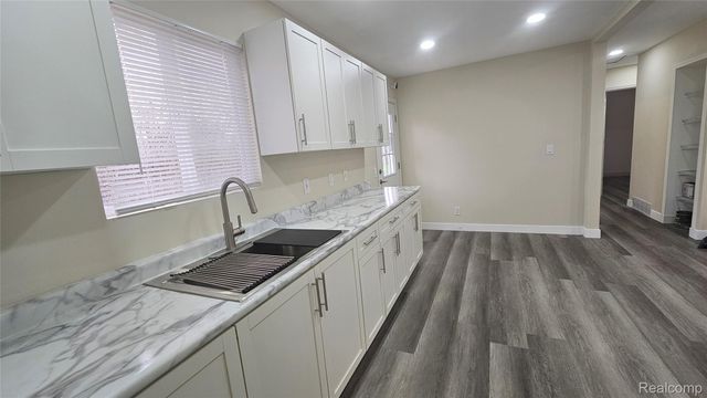 1409 W Princeton Avenue, Mt. Morris Township, MI 48505