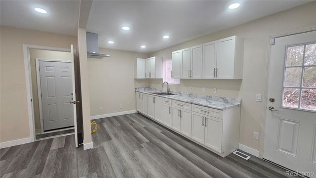 1409 W Princeton Avenue, Mt. Morris Township, MI 48505