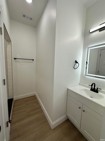 2008 E Maryland Street, Indianapolis, IN 46201