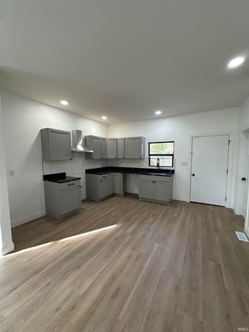 2008 E Maryland Street, Indianapolis, IN 46201