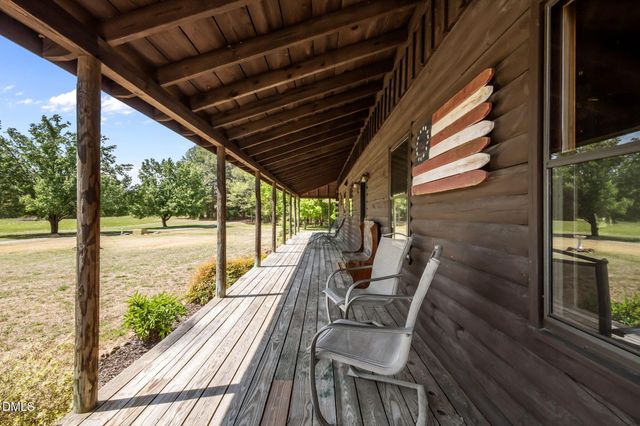 643 Old Stone House Road, Chapel Hill, NC 27516