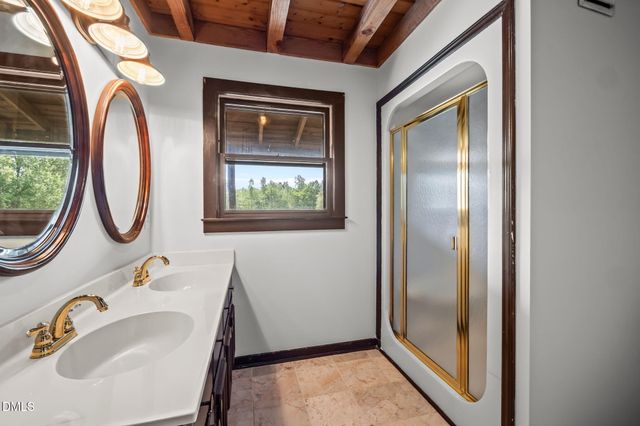 643 Old Stone House Road, Chapel Hill, NC 27516