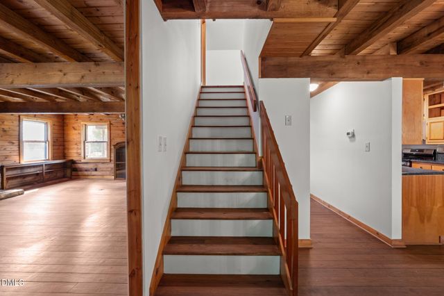 643 Old Stone House Road, Chapel Hill, NC 27516