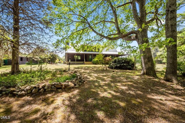 643 Old Stone House Road, Chapel Hill, NC 27516