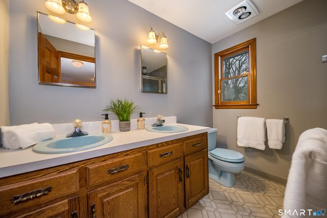 145 Hollister Drive, Avon, CT 06001