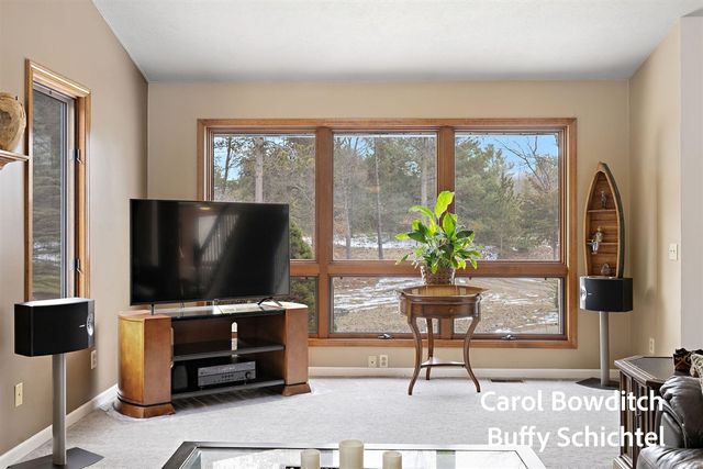 10367 152nd Avenue, West Olive, MI 49460