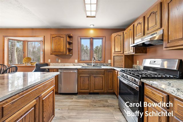 10367 152nd Avenue, West Olive, MI 49460