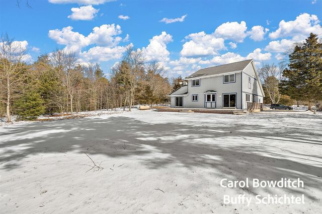 10367 152nd Avenue, West Olive, MI 49460