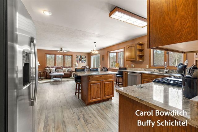 10367 152nd Avenue, West Olive, MI 49460