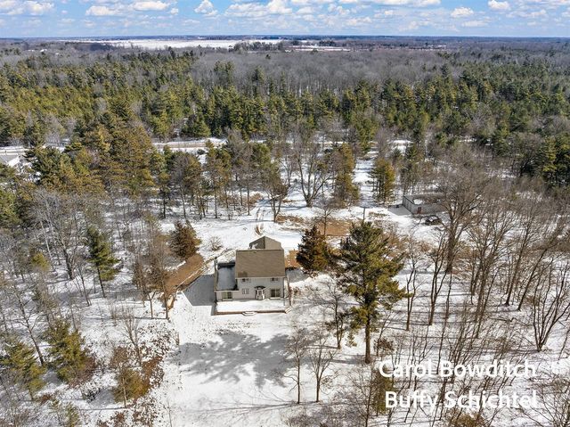 10367 152nd Avenue, West Olive, MI 49460