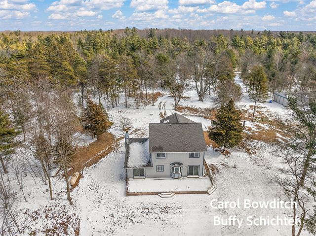 10367 152nd Avenue, West Olive, MI 49460