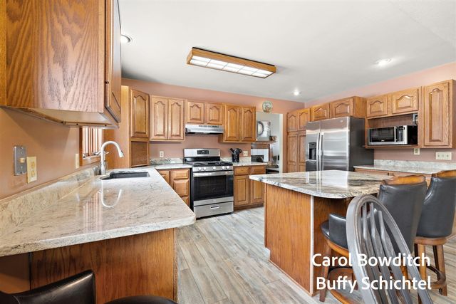 10367 152nd Avenue, West Olive, MI 49460