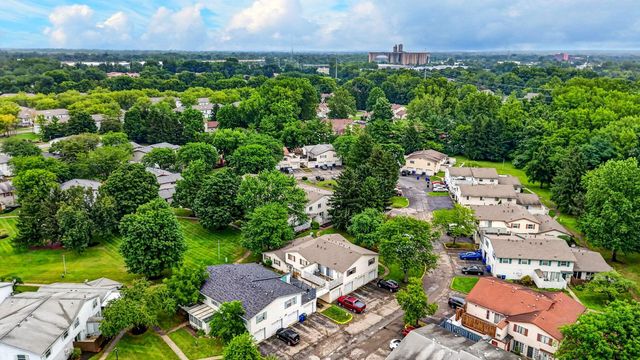 2519 Burgandy Lane, A, Columbus, OH 43232