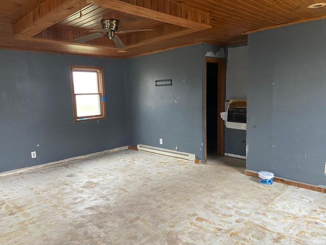 408 W Hobart Street, Ashley, IN 46705