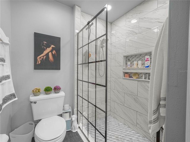 414 EAGLE RIDGE DRIVE 414, Davenport, FL 33837