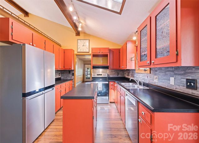 182 Laurel Branch Road, Maggie Valley, NC 28751