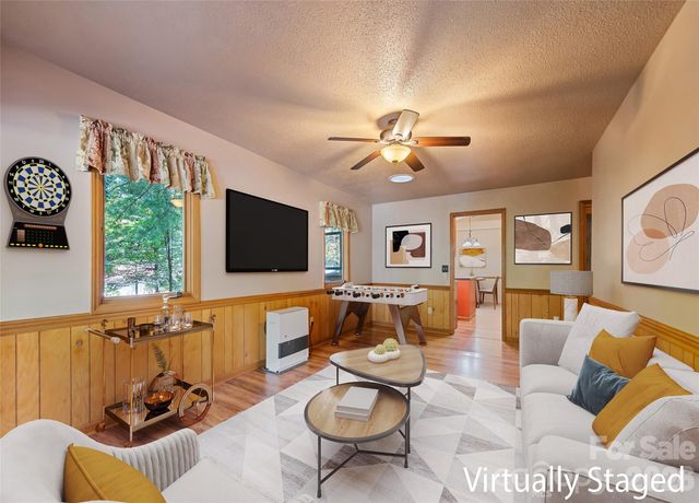 182 Laurel Branch Road, Maggie Valley, NC 28751