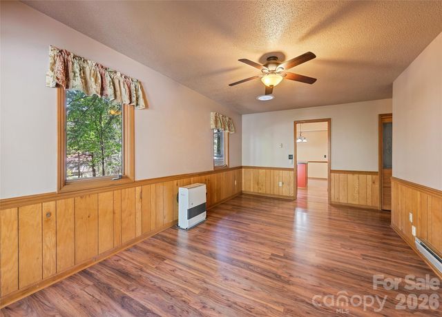 182 Laurel Branch Road, Maggie Valley, NC 28751