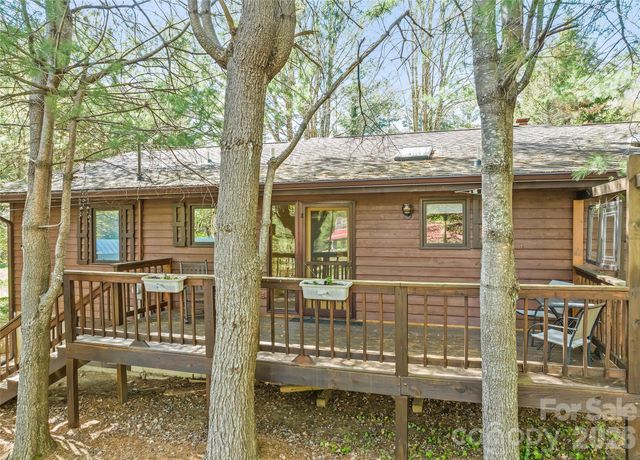 182 Laurel Branch Road, Maggie Valley, NC 28751
