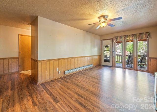 182 Laurel Branch Road, Maggie Valley, NC 28751