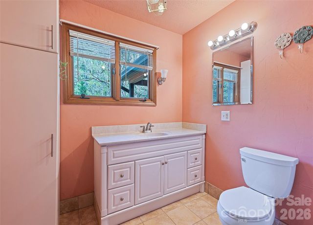182 Laurel Branch Road, Maggie Valley, NC 28751