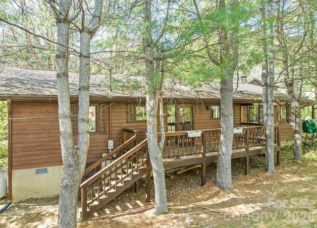 182 Laurel Branch Road, Maggie Valley, NC 28751
