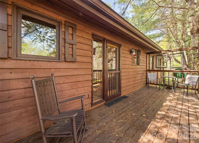 182 Laurel Branch Road, Maggie Valley, NC 28751