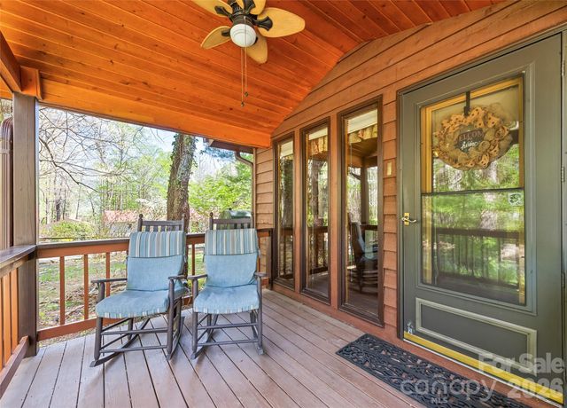 182 Laurel Branch Road, Maggie Valley, NC 28751