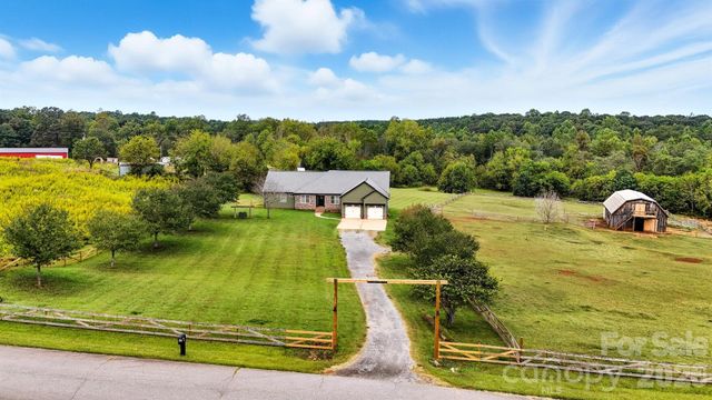 1865 Rockdam Creek Court, Lincolnton, NC 28092