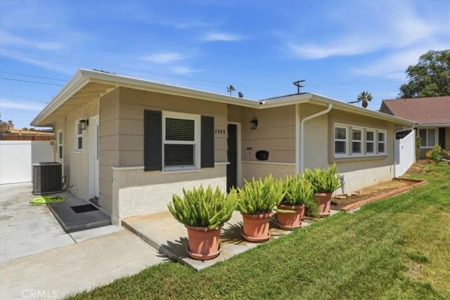 2909 Pecos, Riverside, CA 92506