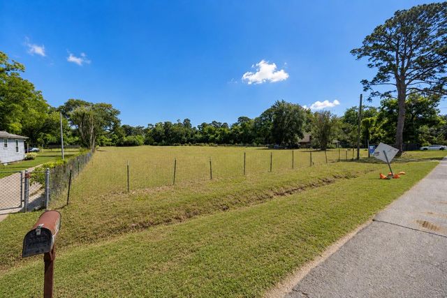 1626 & 1630 Wilburforce Street, Houston, TX 77091