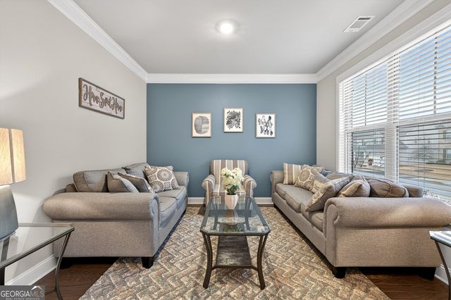 999 W Union Grove Circle, Auburn, GA 30011