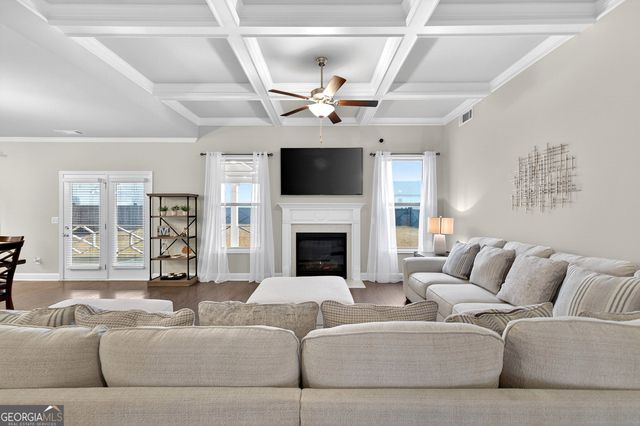 999 W Union Grove Circle, Auburn, GA 30011