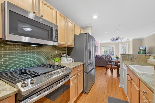 114 Viewpoint Terrace, Peekskill, NY 10566