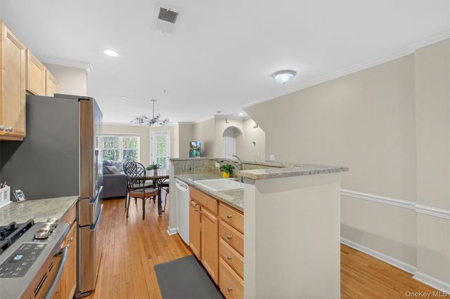 114 Viewpoint Terrace, Peekskill, NY 10566