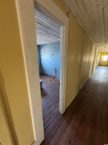 4211 Meeting St., Loris, SC 29569