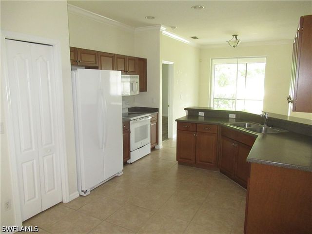13696 Troia DR, Estero, FL 33928