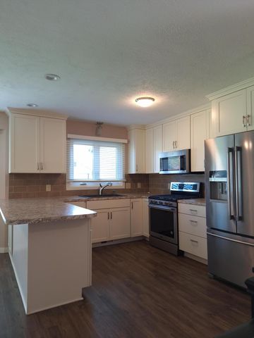 3261 Calvin Court SW, Grandville, MI 49418