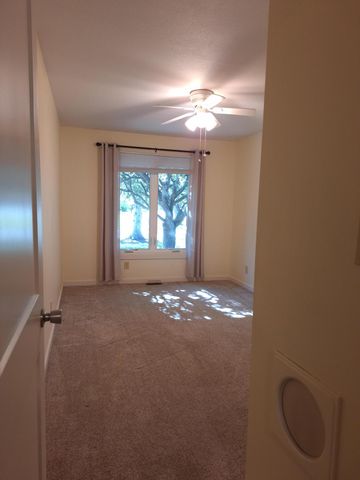 3261 Calvin Court SW, Grandville, MI 49418