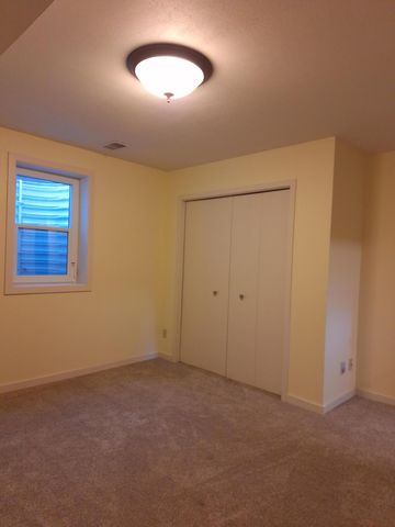 3261 Calvin Court SW, Grandville, MI 49418
