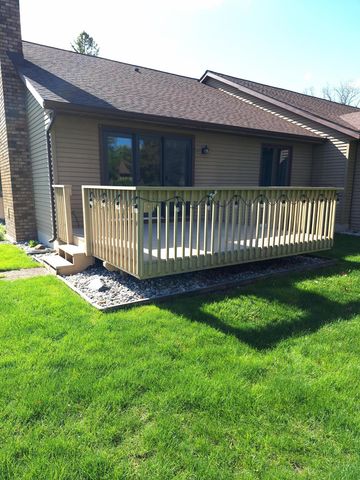 3261 Calvin Court SW, Grandville, MI 49418