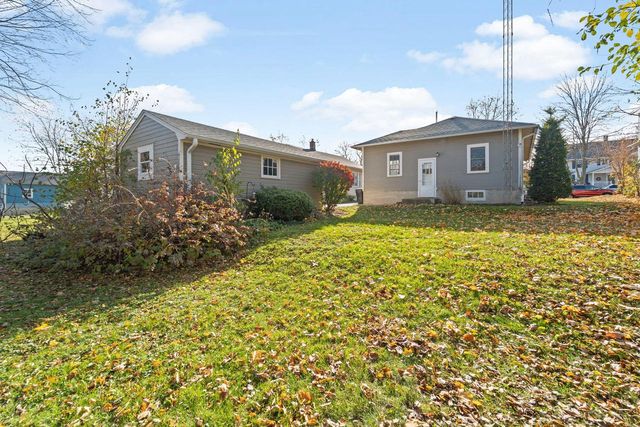 188 W Highland AVENUE, Burlington, WI 53105