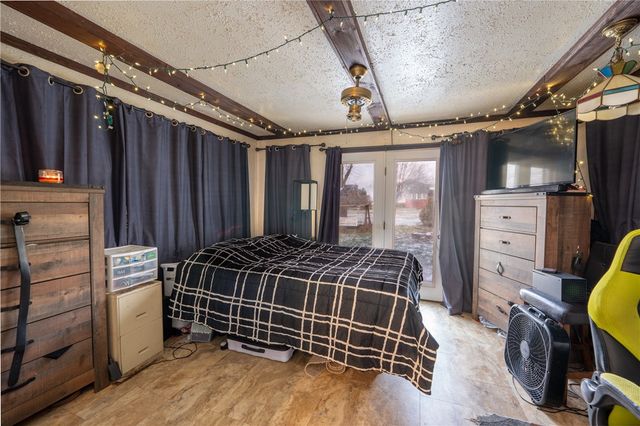 414 Smith St, Derry Twp, PA 15650