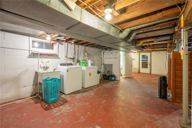 414 Smith St, Derry Twp, PA 15650