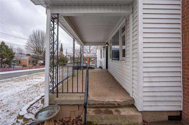 414 Smith St, Derry Twp, PA 15650