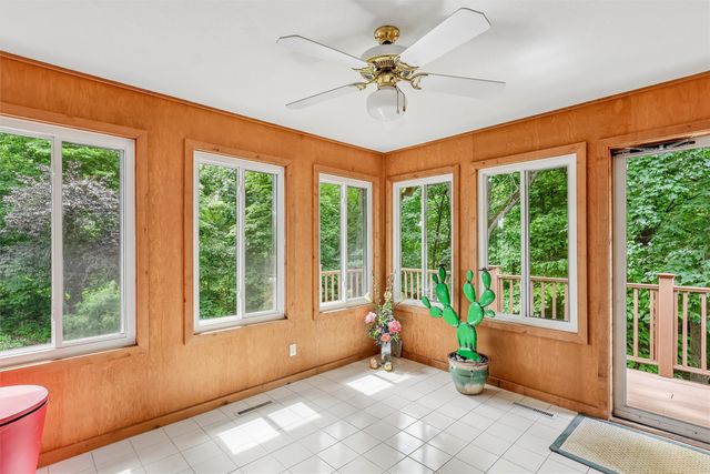 518 SW Nottingham Road, Ankeny, IA 50023