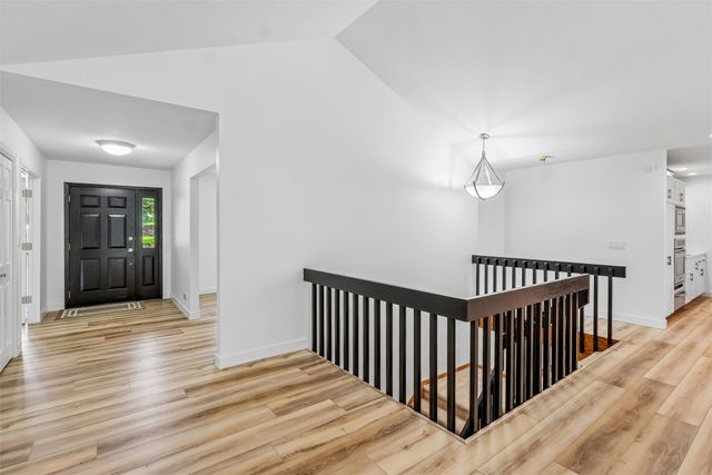 518 SW Nottingham Road, Ankeny, IA 50023
