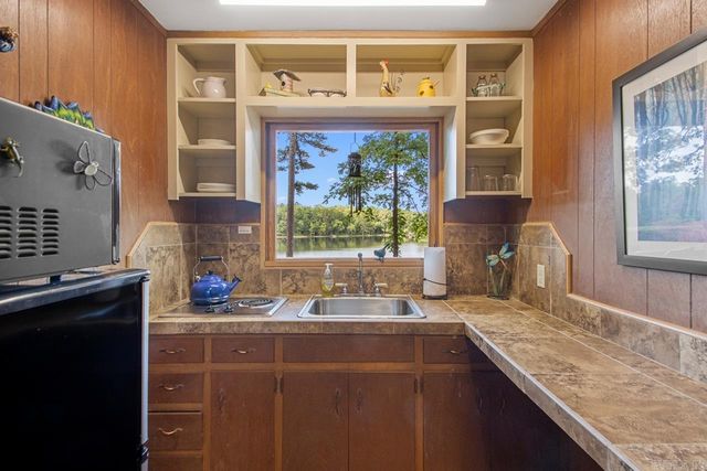 10 Henry Lane, Perryville, AR 72126